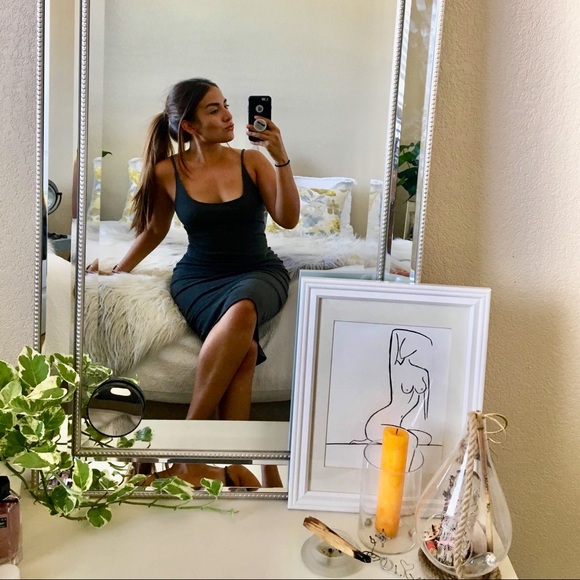 Meet your Posher, Olivia - Picture 1 of 1